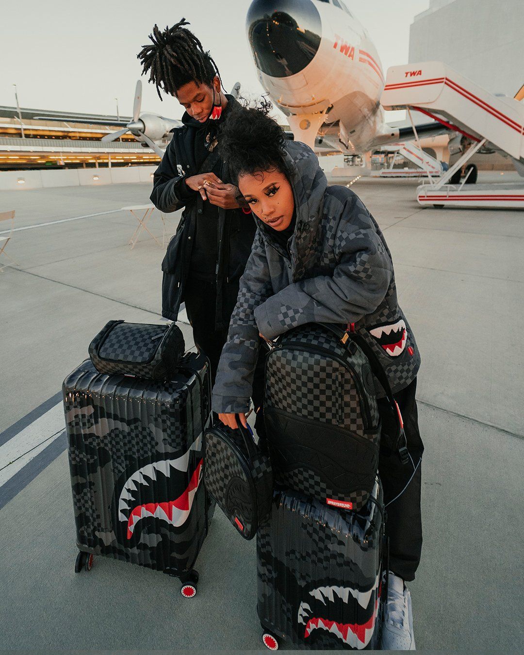 3AM SHARKNAUTICS 22? CARRY-ON LUGGAGE
