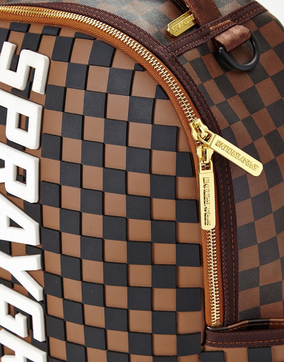3D MOLDED RUBBER CHECKERED LOGO