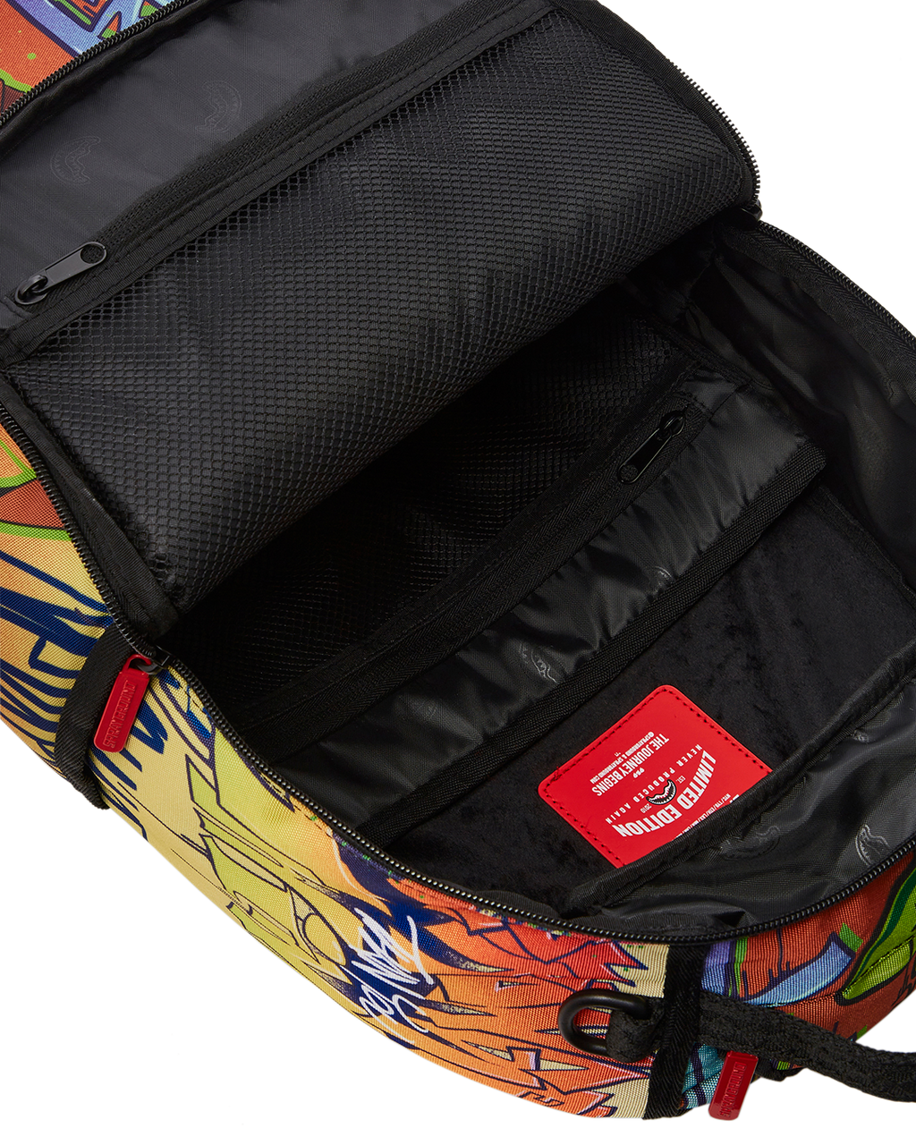 STAR WARS: MANDO ON THE RUN BACKPACK (DLXR)