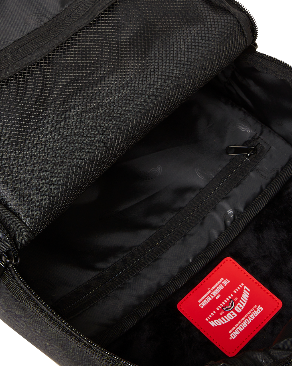 SHARK CENTRAL BLK/GRAY BACKPACK (DLXV)