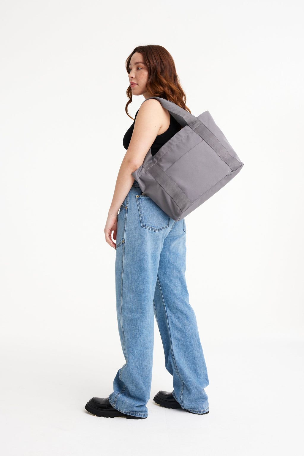 Resale The B�ISics Tote in Grey