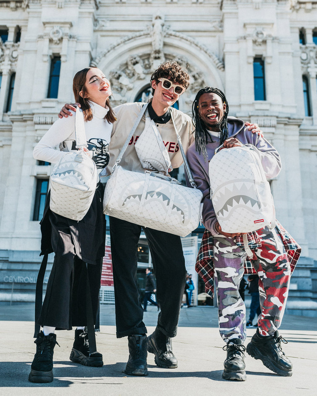 MONEY PATTERN POWDER EMPEROR DUFFLE