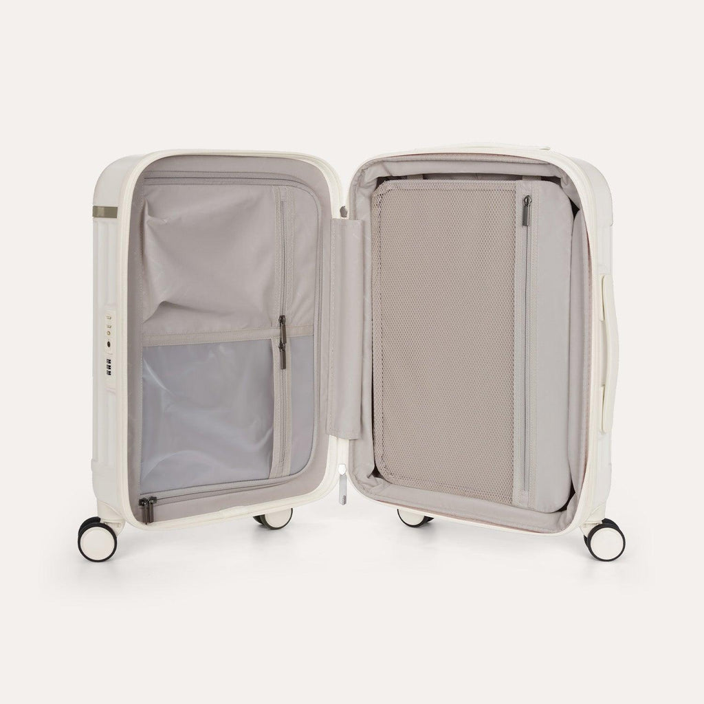 Roamer 20" Carry On