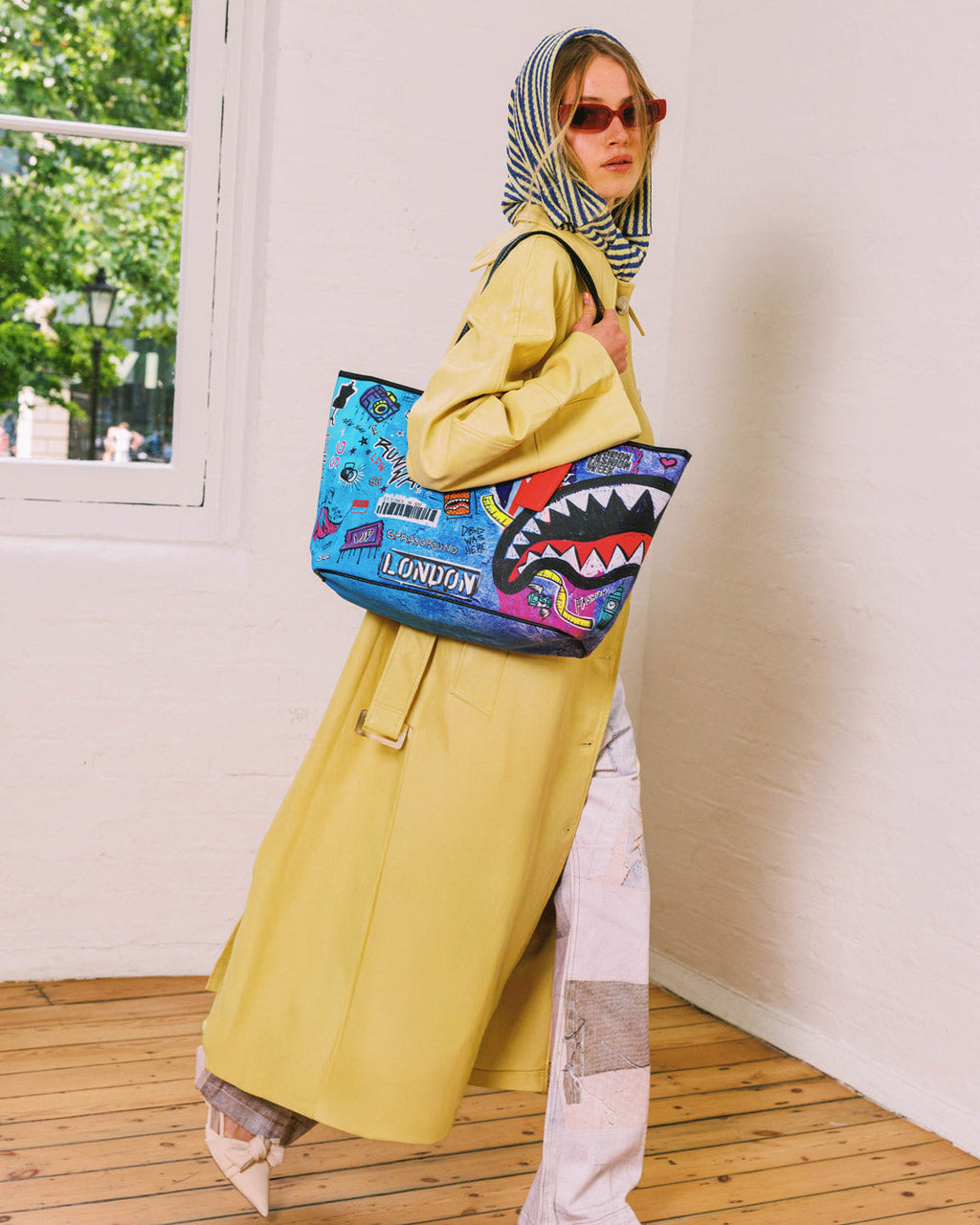 LONDON FASHION WEEK RUNWAY READY TOTE
