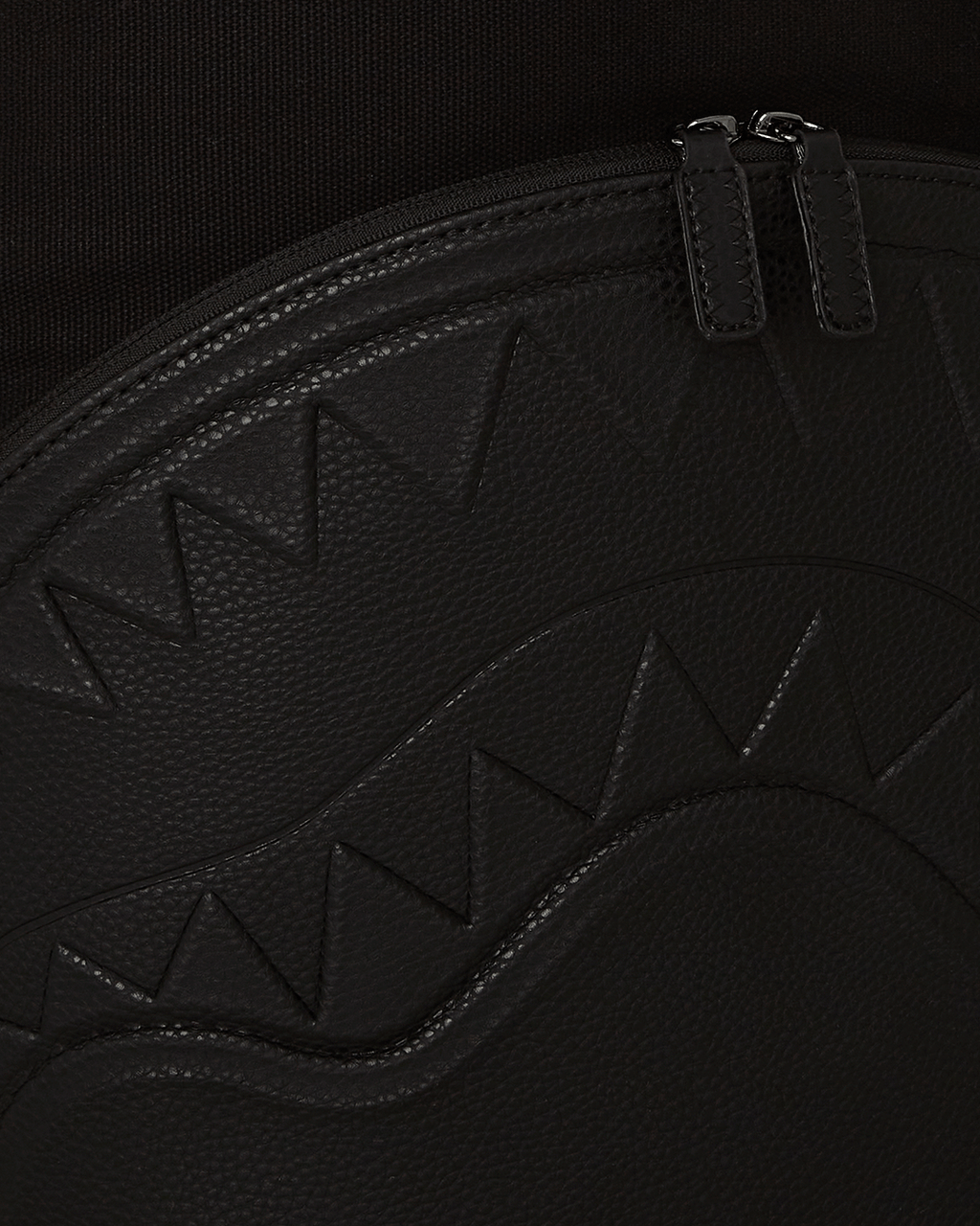 STEALTH FANG BACKPACK